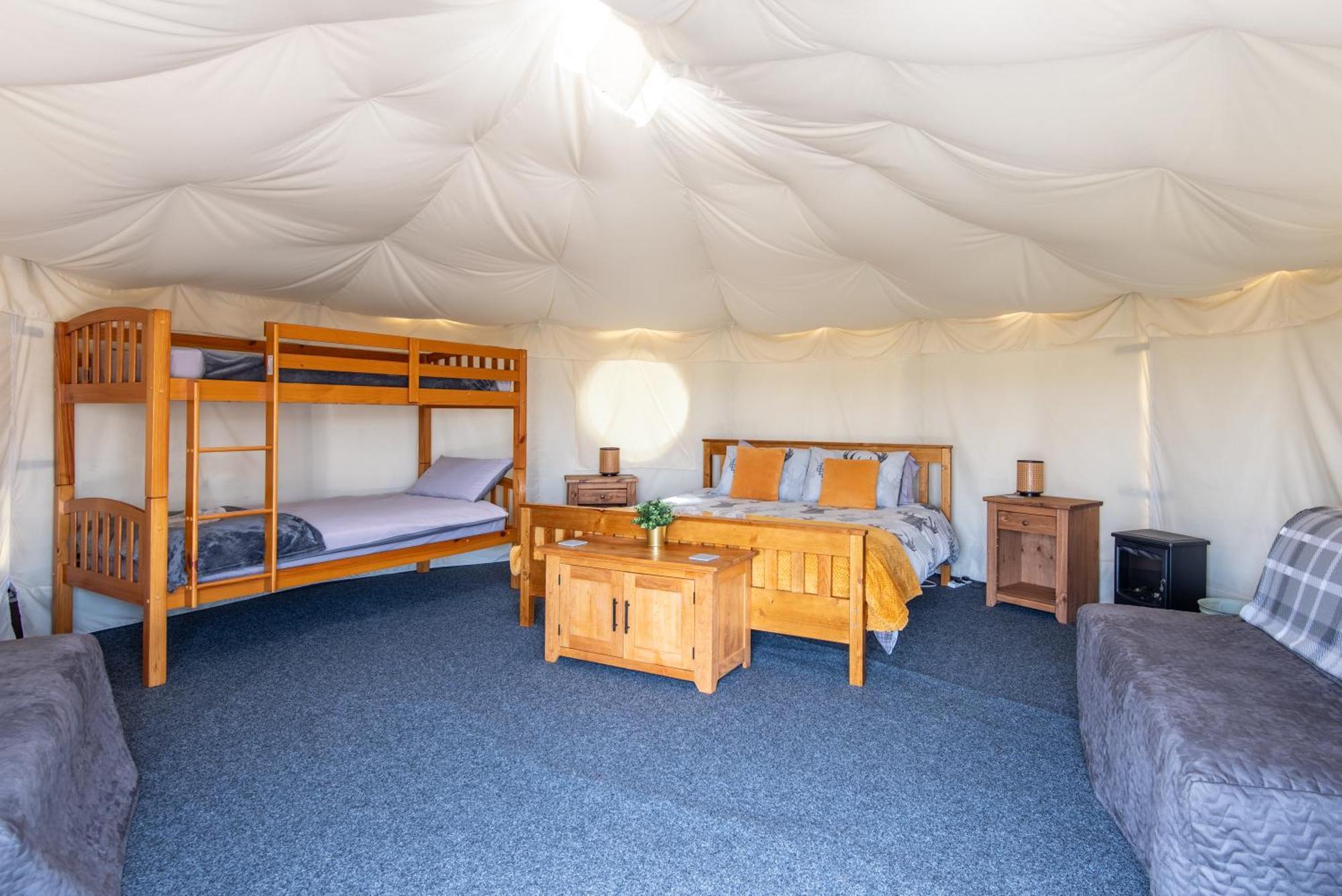 Dukeries Retreat Ξενοδοχείο Retford Εξωτερικό φωτογραφία